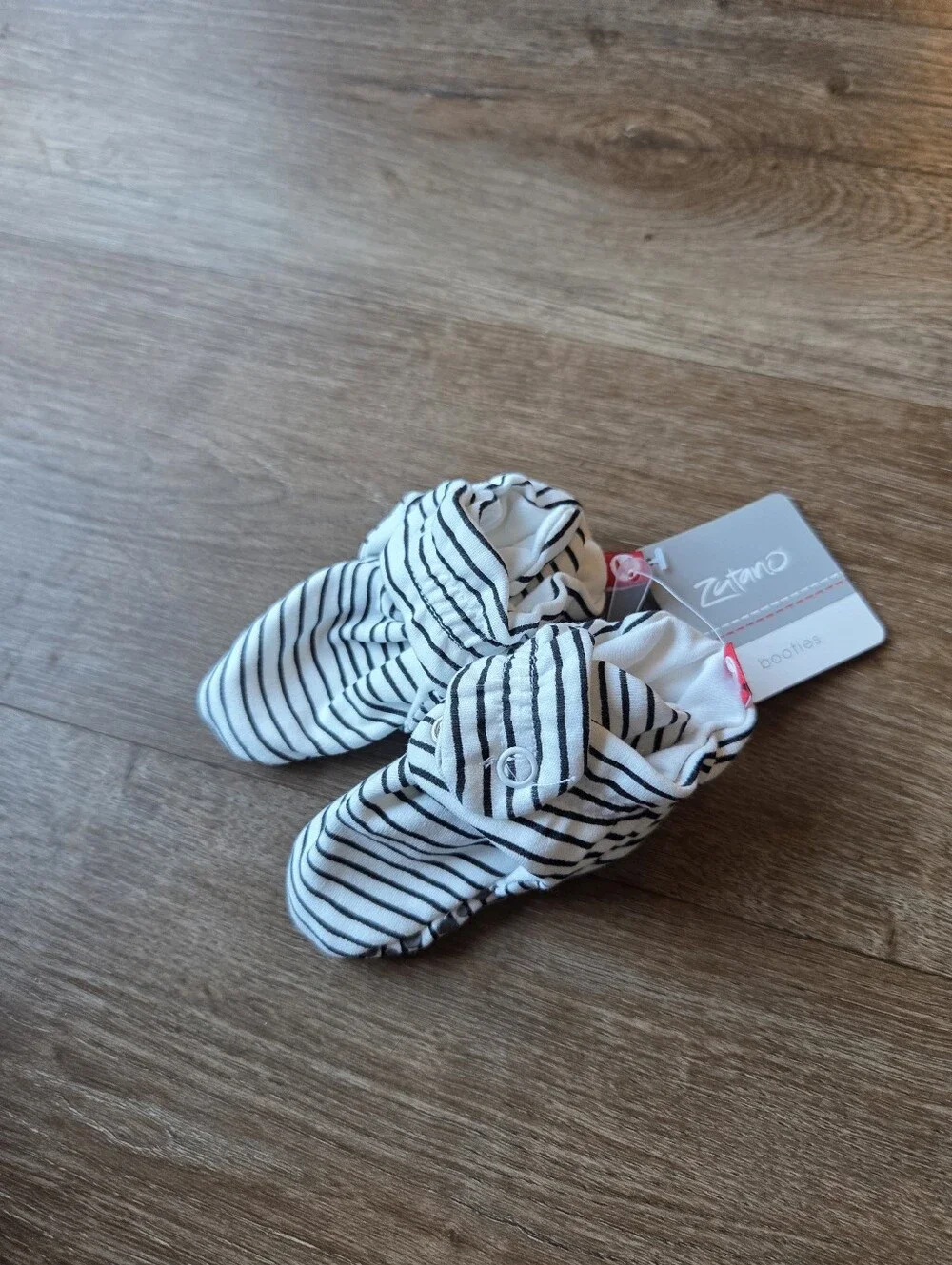 NWT Zutano Pencil Stripe Organic Cotton Gripper Baby Booties size 12M